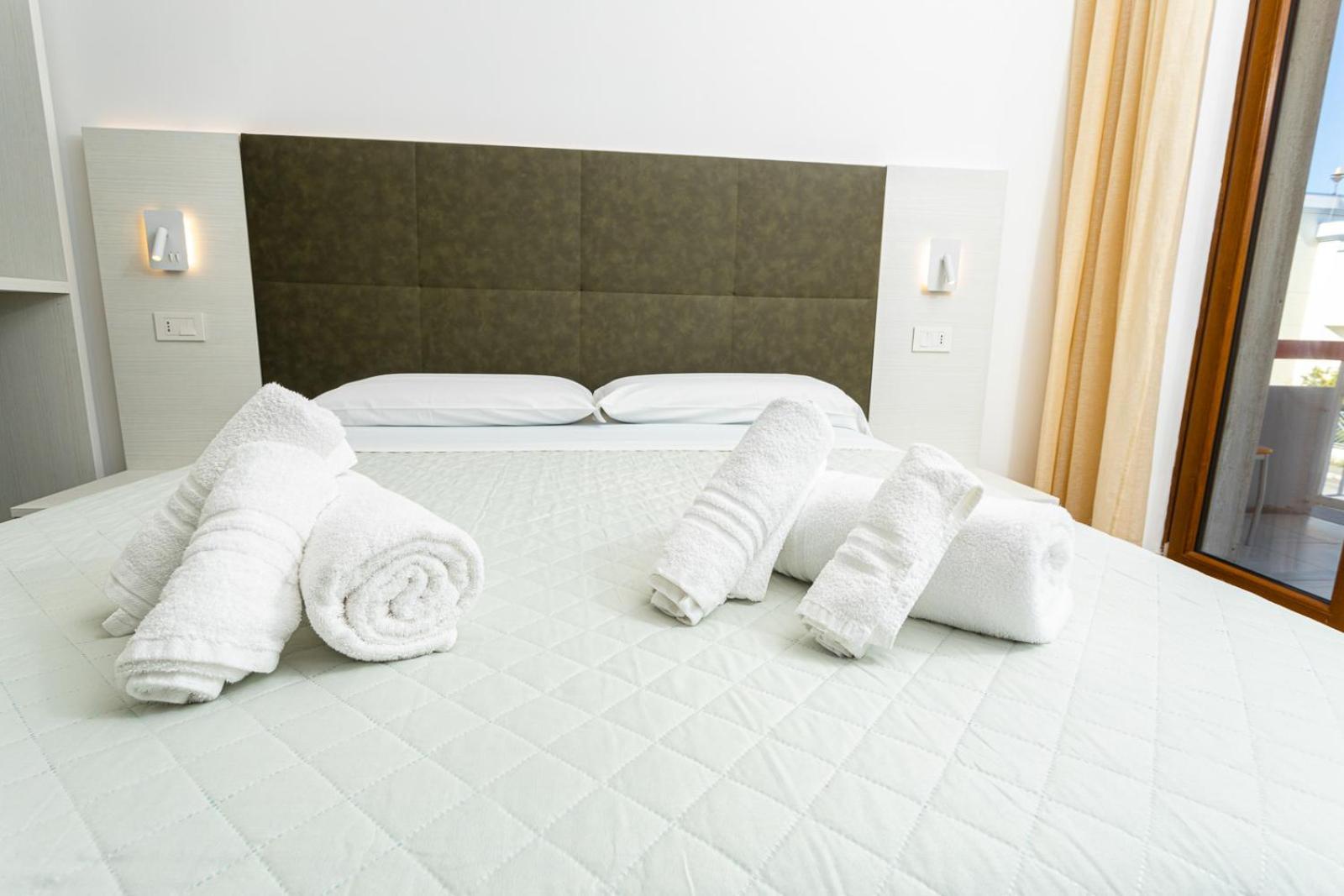 Gallo'S City Rooms 테르몰리 외부 사진